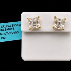 4.00 CTW VVS D Color Moissanite Princess Cut Stud Earrings – 925 Sterling Silver