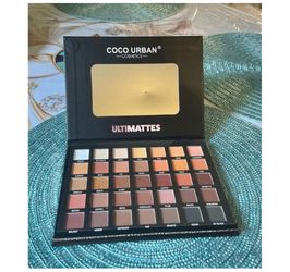 Eyeshadow pallet