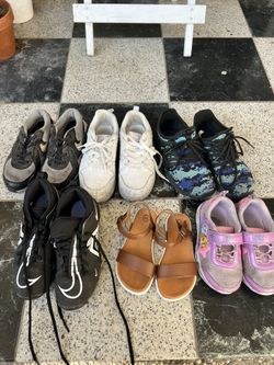Kids Shoes 13-1 Youth Boys / 9 Girls (OBO)