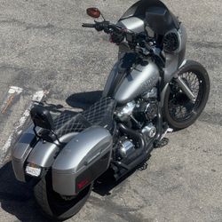 Harley Softail Standard