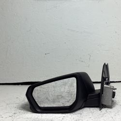 2018 2022 Chevy Equinox left mirror (1B)