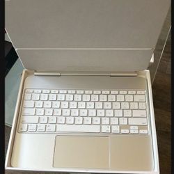 Apple Magic Keyboard 13