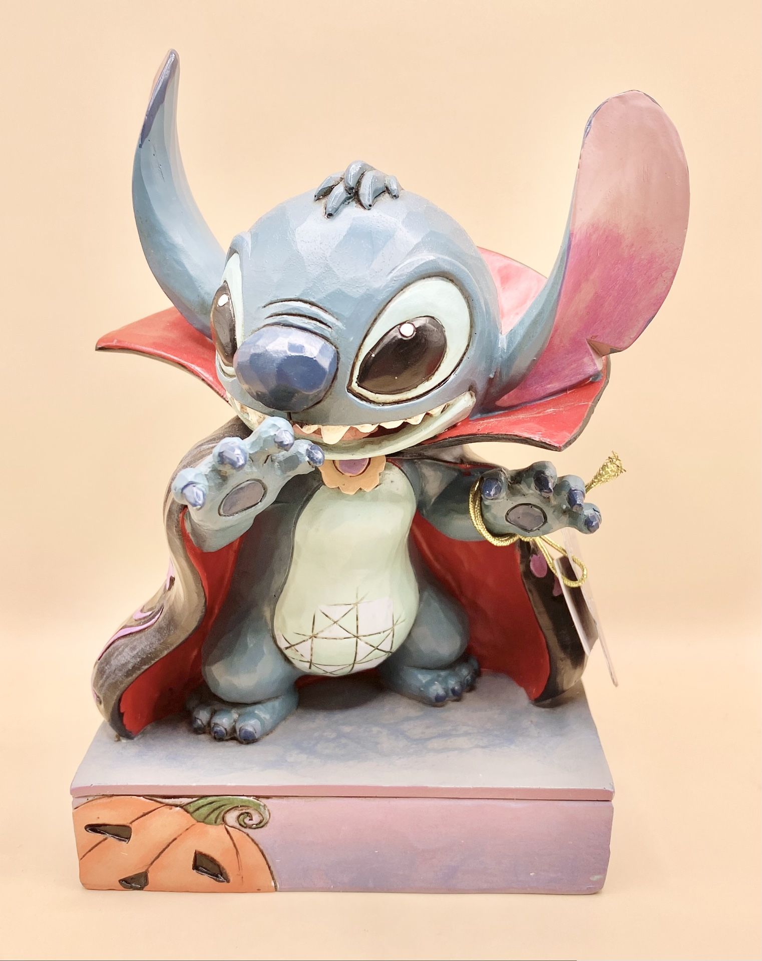 Jim Shore Disney Showcase “Vamp 626” Stitch Vampire Figurine (contact info removed)