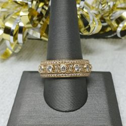 Men's 10K Yellow Gold Diamond Cluster Ring , 186 Diamonds 1.710 Carat T.W. 7.8g Size 10 (#22355)