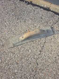 Concrete Float Trowel with Wood Handle