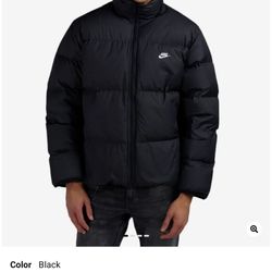 Nike Therma fit Puffer 