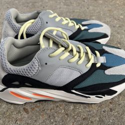 Stylish Sneakers 