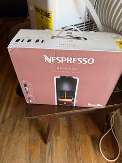 Nespresso Essenza Mini Espresso Machine by Breville