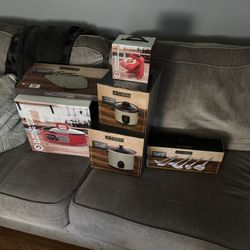 Kitchen Items For $150