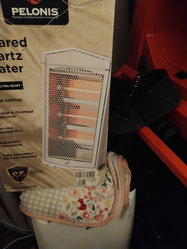 Pelonis Infrared Quartz Heater