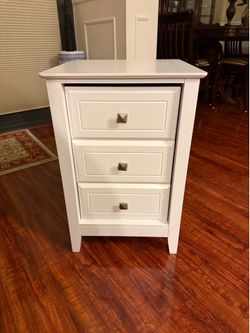 Night stand