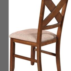 4  Wooden Dinning Room Chairs 