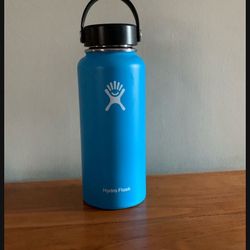 Hydro Flask 32 Oz Wide Flex Cap Cascade