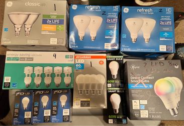 Lot of LED / CFL Light Bulbs