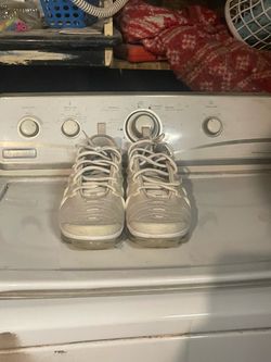 Nike Air VaporMax Plus White Sneakers