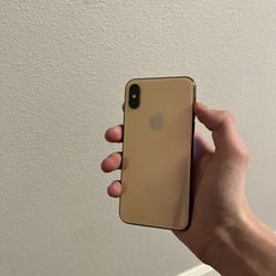 📱 iPhone XR – Silver, 256GB – Excellent Condition!