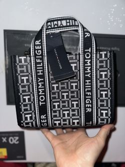 Tommy Hilfiger Handbag Crossbody