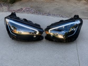 OEM Mercedes-Benz E350 W213 Full LED Headlight Set Left & Right Complete w/ OEM Modules Genuine