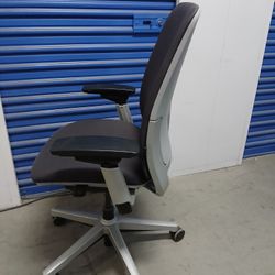 Steelcase Amia Ergonomic Task Chair Fully Ergonomic 