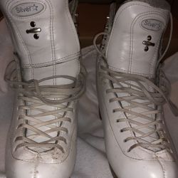Riedell Model 875 Silver Star size 6 B/A (Boot Only)