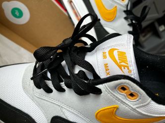 Nike Air Max 1 men’s size 9.5