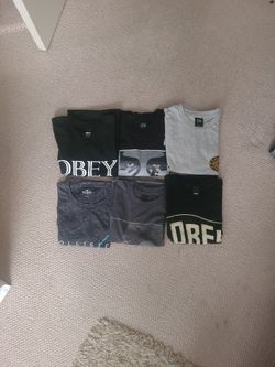 Obey t-shirt for boys size small