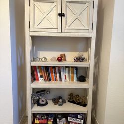 ** STEAL ** Large Bookshelf for SALE **