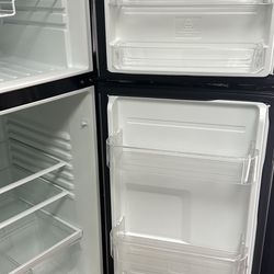 24”Top-Freezer Refrigerator with 11.6 cu. ft. Capacity, LED Interior Lighting, Electronic Temperature Controls, 2 Shelves, 2 Drawers, 3 Door Bins, A