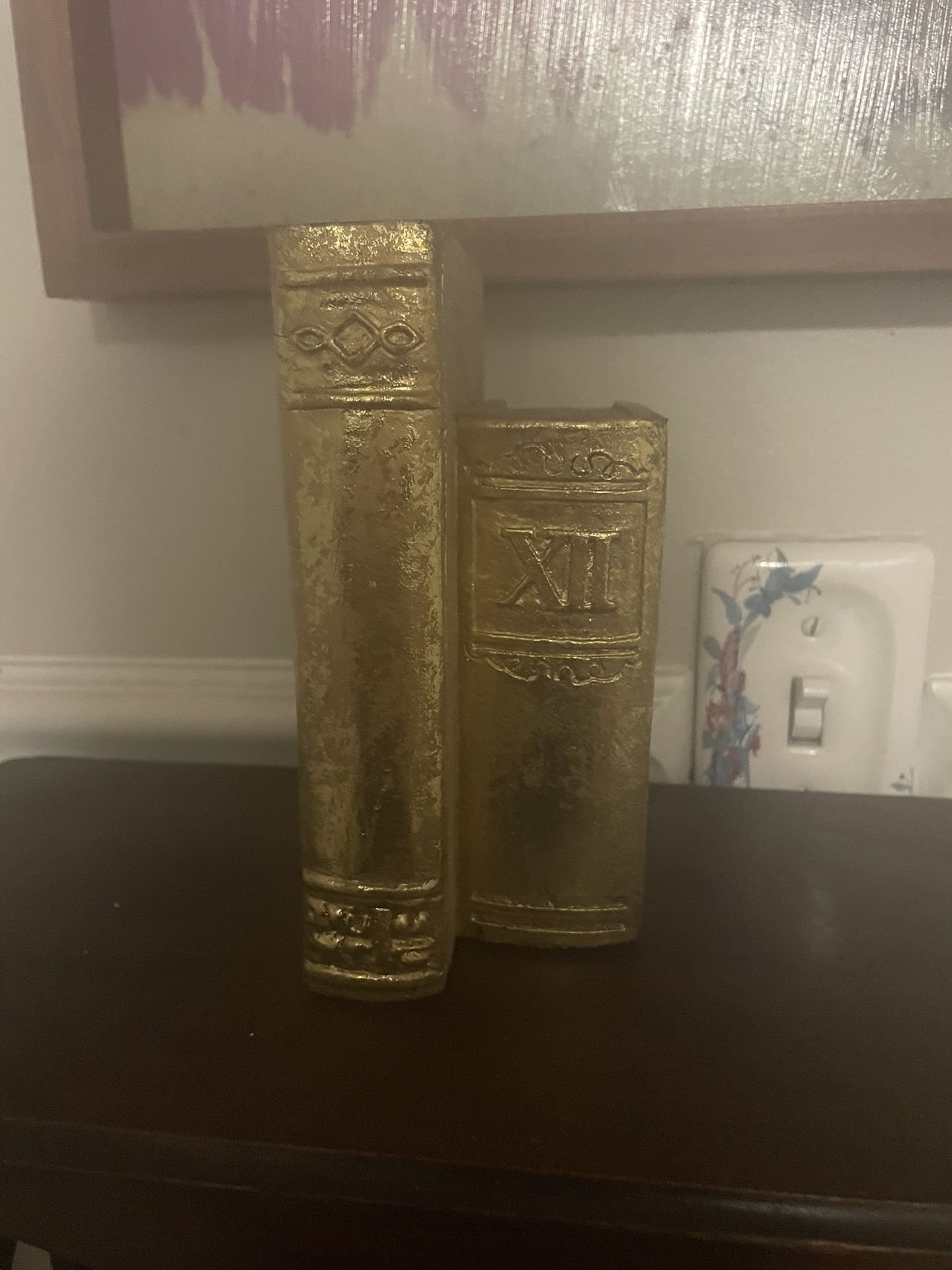 Super Cute Vintage Book End (1)