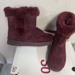 WOMEN SNOW BOOTS SIZE 10 $80