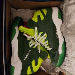 Shaq Reebok Pumps
Reebok