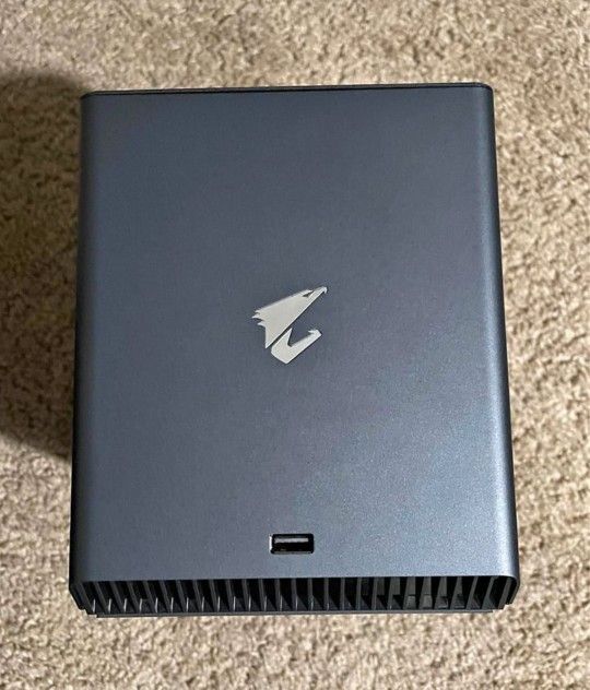 Gigabyte Nvidia GeForce Aorus RTX 4090 Gaming Box