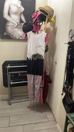 Barb trolls costume