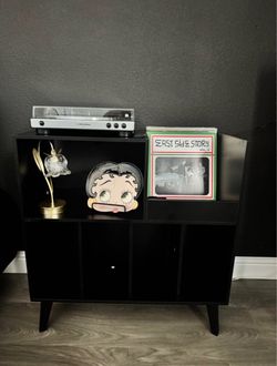 Record Player Stand