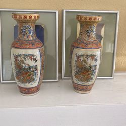 Two Flower Vase 