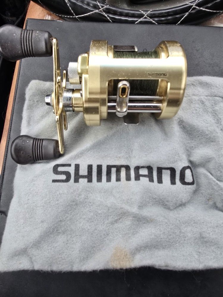 SHIMANO REEL
