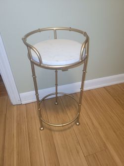 Cute small table