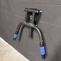 FOLDABLE WALL MOUNTED DIP BAR STATION