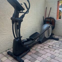 PRO-FORM Elliptical 