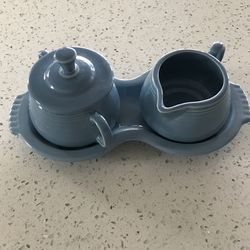 Fiesta Sugar and Creamer Set