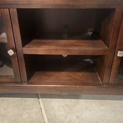 Media Cabinet/ TV /  Storage