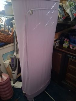 Clothing Steamer And Steam Rack