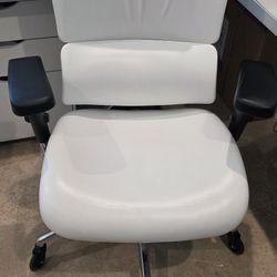 White XChair Massage X-Tech Executive 