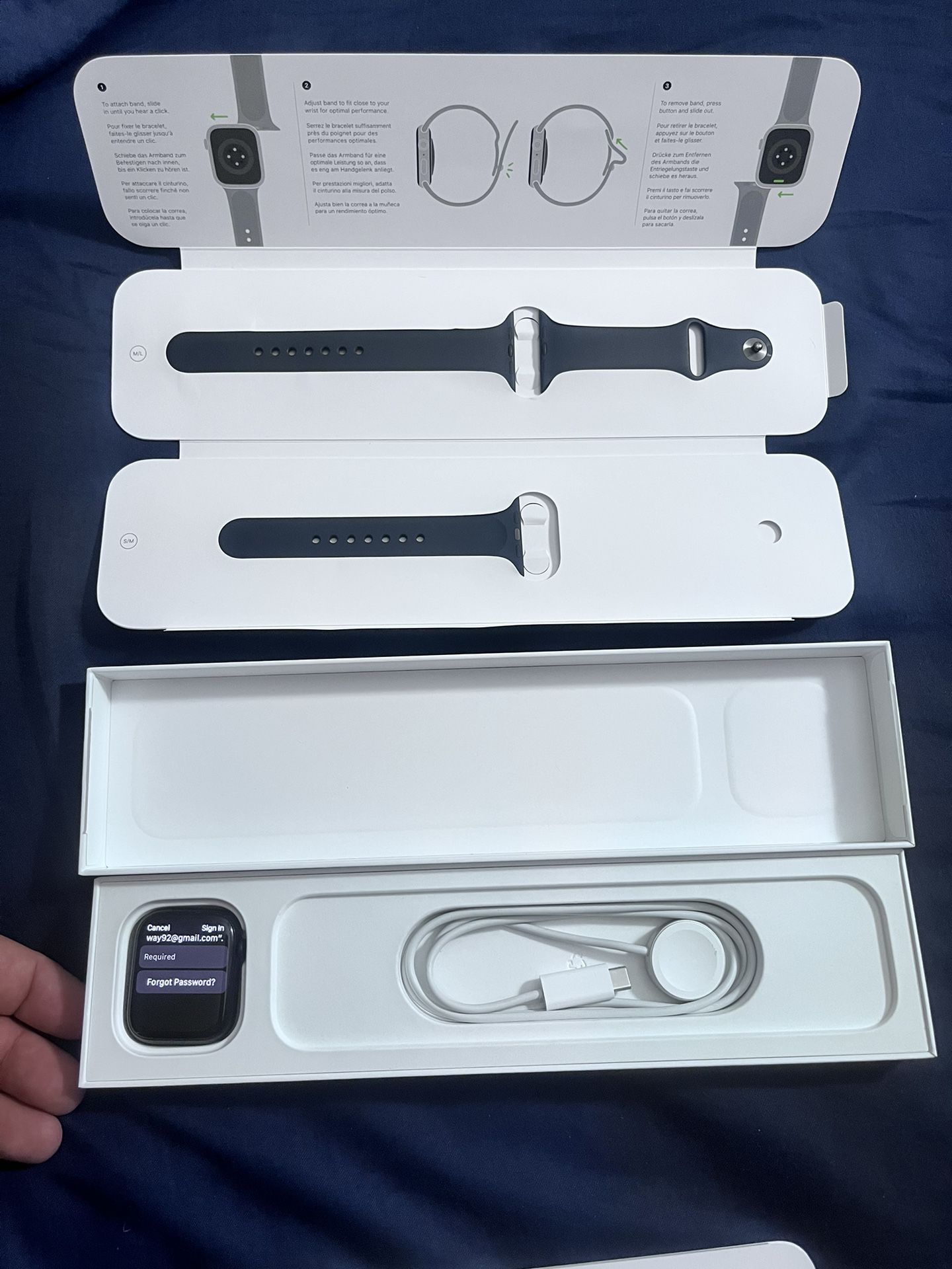 Apple Watch Series 7, 45mm, Excellent Condition. Midnight Blue
