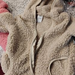 Kids Jackets/3 t And 5 T