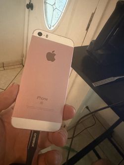 SE perfect condition$95  unlocked
