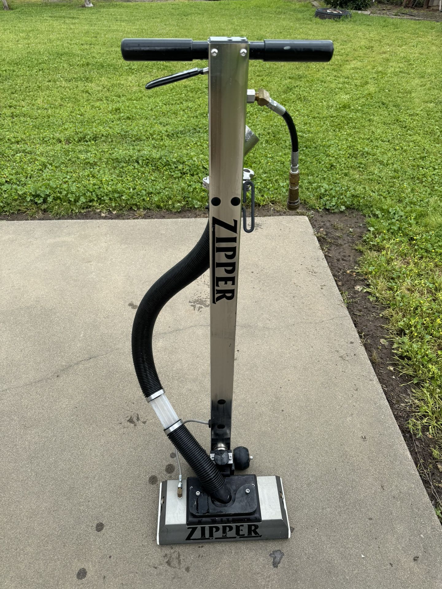 15” Zipper Carpet Cleaning Wand