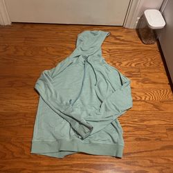 Green pullover