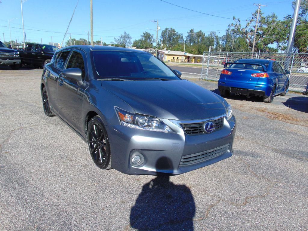 2013 Lexus CT 200h