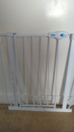 Baby safety gate what all parts